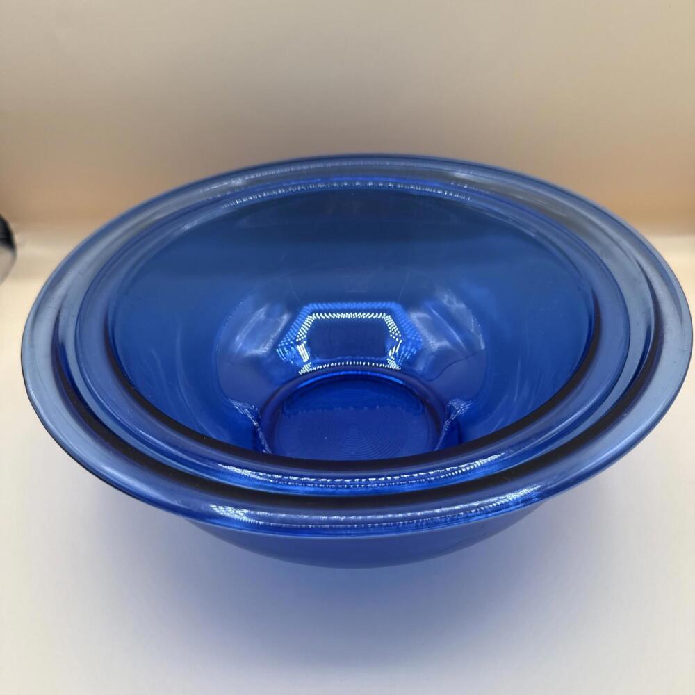 Pyrex Vintage  323 325 Cobalt Blue Glass Bowl Set Of 2